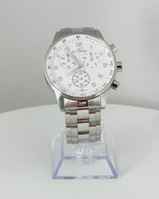Load and play video in Gallery viewer, SEALANDAIR | Quartz | Classic Adventure | 41mm Stainless Steel Case &amp; Bracelet | Swiss Made
